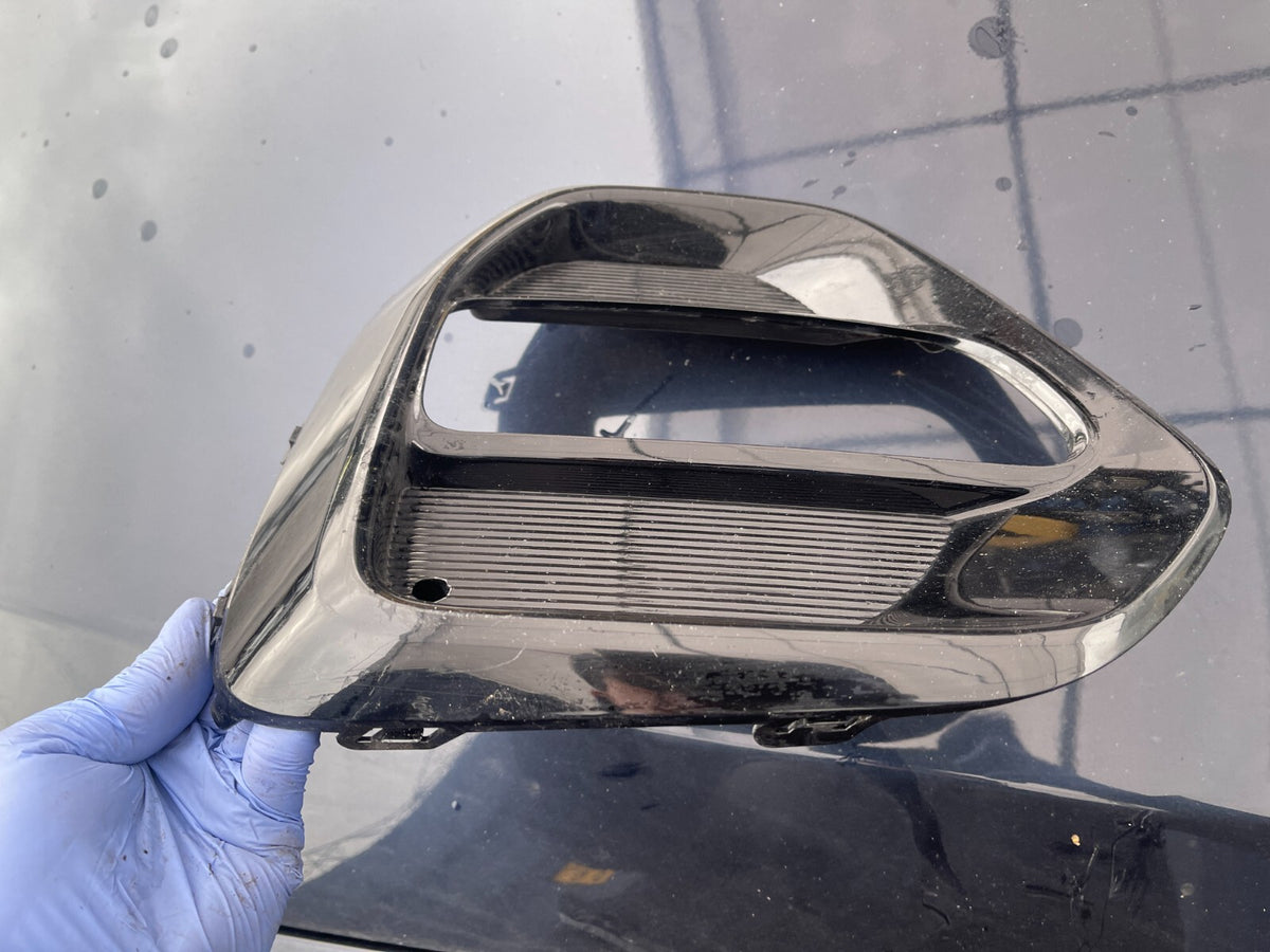 Kisi bumper halogen kiri Kia carens iv 4