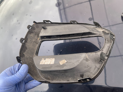 Kisi bumper halogen kiri Kia carens iv 4