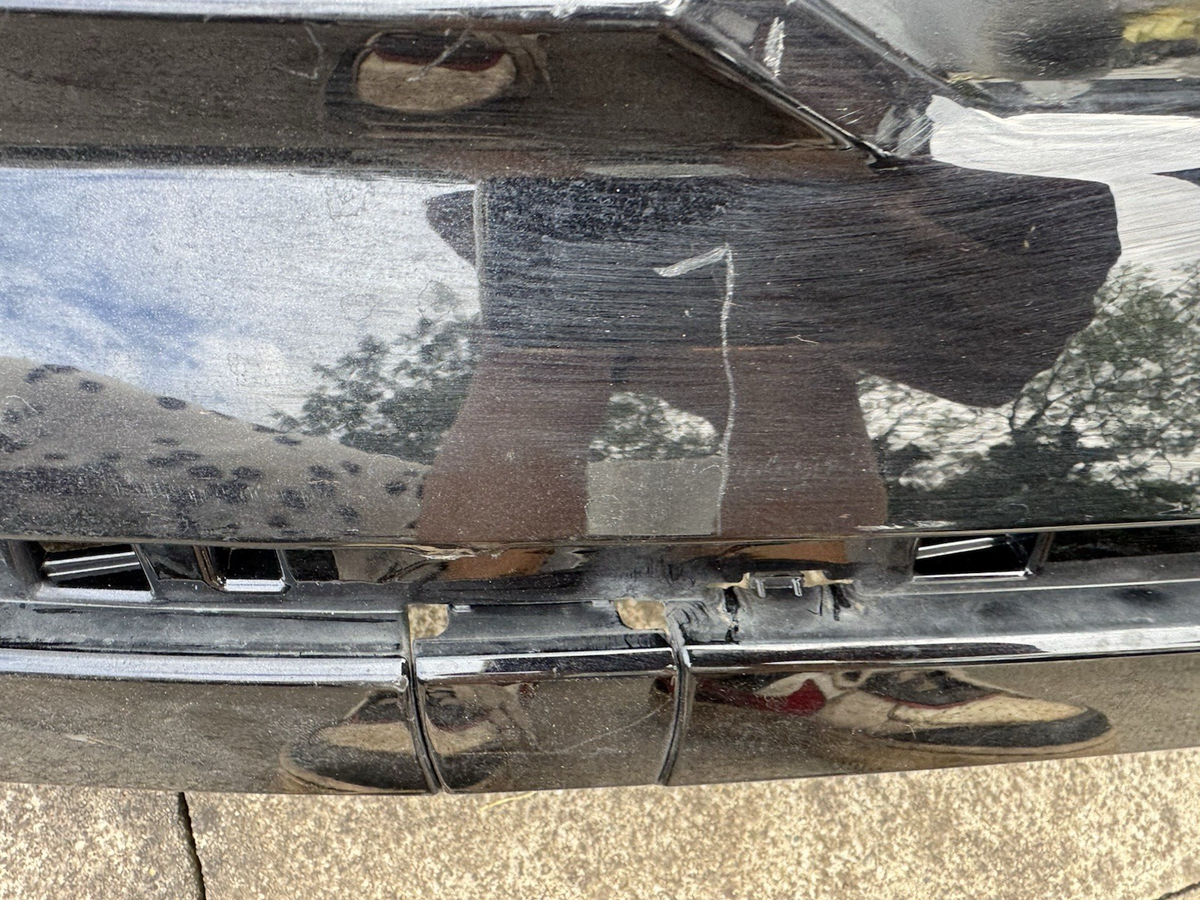 Lip chia pô cản sau Skoda Enyaq iV 5LG807568