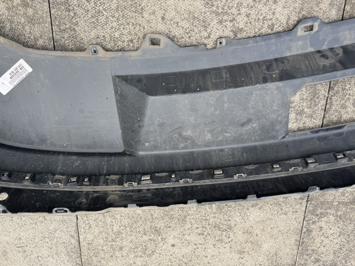 Lip chia pô cản sau Skoda Enyaq iV 5LG807568