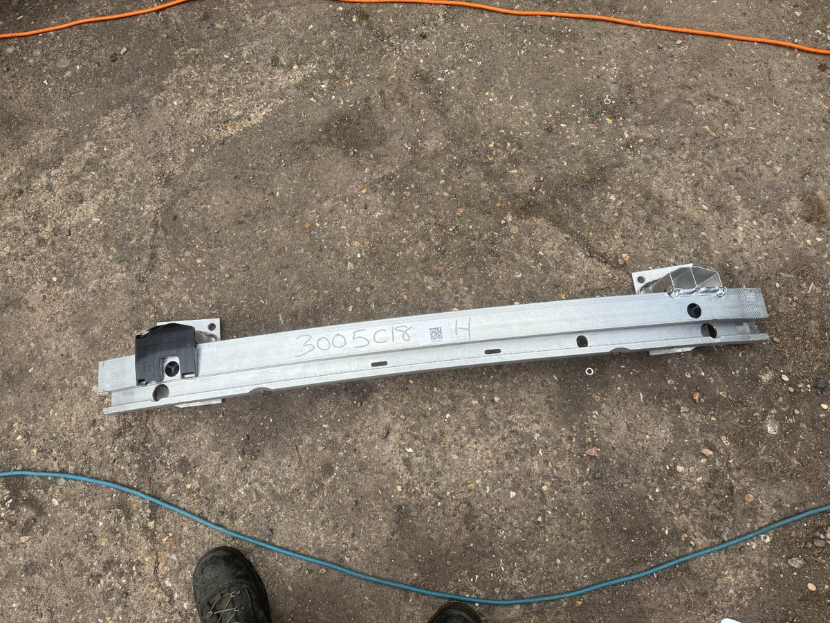 VOLVO XC90 REAR BUMPER REINFORCEMENT IMPACT BAR BEAM OEM 2016 - 2024