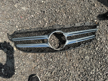 MERCEDES C CLASS W205 AMG GRILL BUMPER DEPAN ♻️ A205880