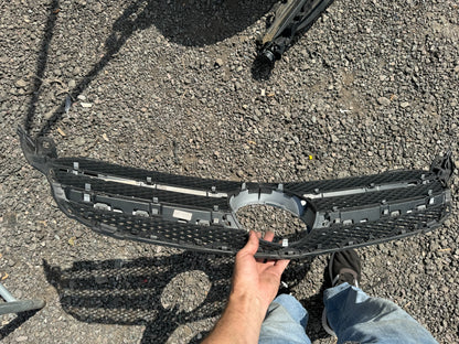 MERCEDES C CLASS W205 AMG GRILL BUMPER DEPAN ♻️ A205880
