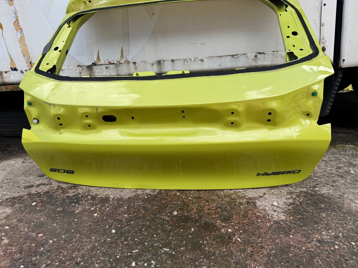 2025 Peugeot 208 1.2 Hybrid 100 GT 5dr e-DSC6 HATCHBACK BARE TAILGATE small dent