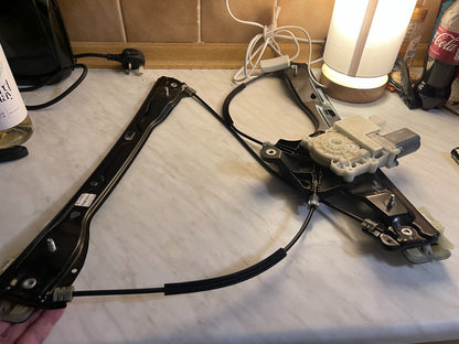 OPEL VAUXHALL ASTRA DOOR WINDOW REGULATOR FRONT RIGHT 39142316 MK7 K 2015 -2021