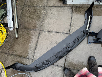 VOLVO C40 RECHARGE 2022-ON FRONT BUMPER LOWER SPOILER 32136097