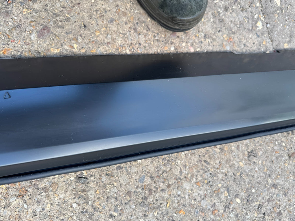 NEW GENUINE UNPAINTED VOLVO S60 SILL TRIM SIDE SKIRT 31448911 2019-2025 LH