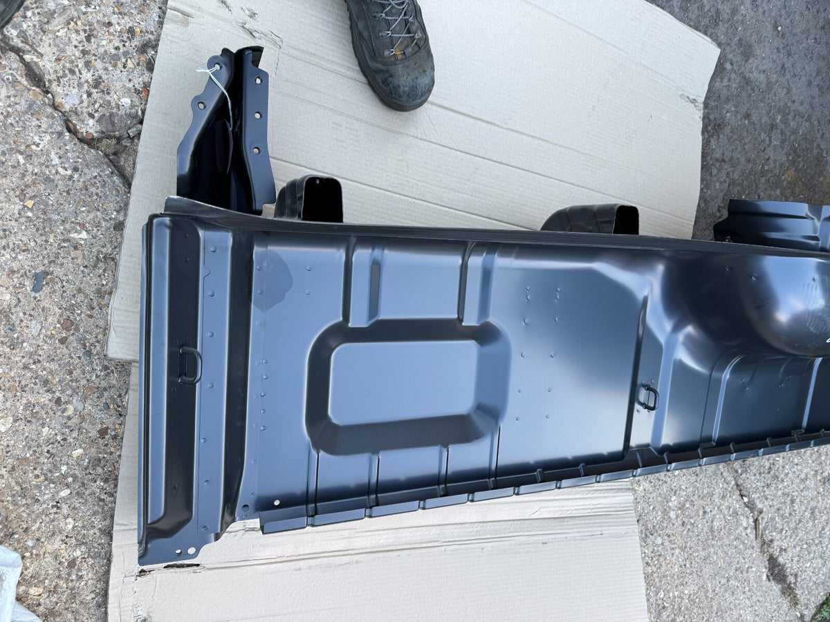 Mitsubishi L200 PANEL,RR SIDE,INR RH 6722A976