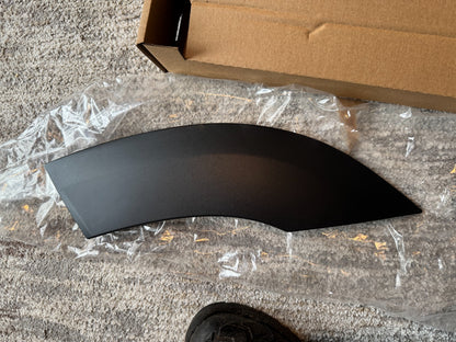 NEW LAND ROVER DEFENDER L663 2020-ON REAR LEFT ARCH TRIM L8BM-16A333-AB