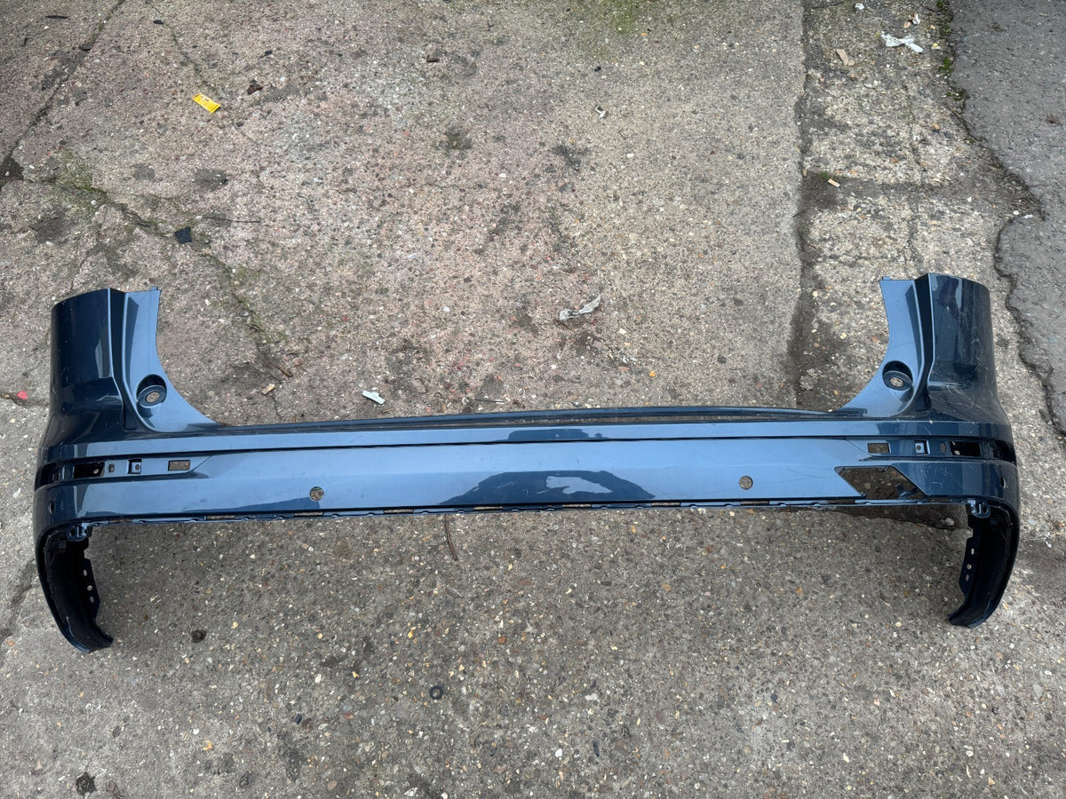 OEM VOLVO XC60 R-DESIGN REAR BUMPER PDC DENIM BLUE 2017-ON 31425198 SCRATCHED