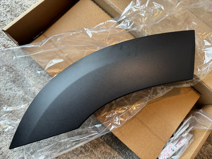 NEW LAND ROVER DEFENDER L663 2020-ON REAR RIGHT ARCH TRIM L8BM-16A332-AB