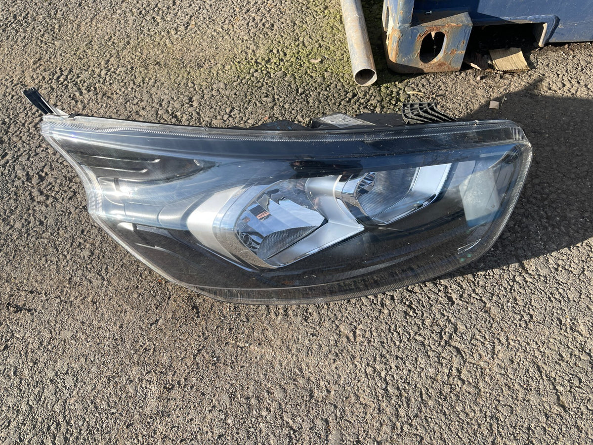 2018 2019 2020 2021 2022 FORD TRANSIT OSF RIGHT HEADLIGHT JK21-13W029-AJ