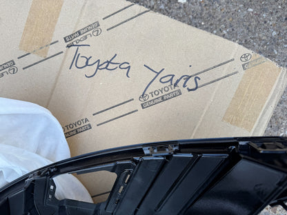 NEW GENUINE Toyota Yaris Front Bumper Grill 53102-0D130