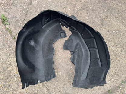 Kepet lumpur roda belakang kiri Audi Q6 e-tron 2025-2026 Original 85H810171A