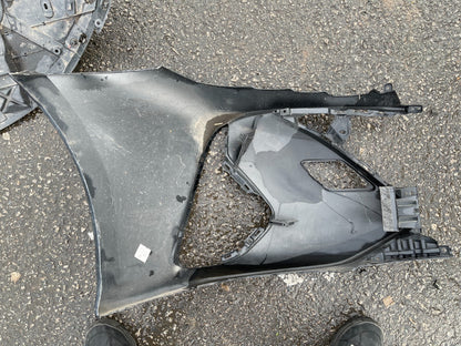 GENUINE TOYOTA PRIUS MK4 15-2019 FRONT LEFT BUMPER BUMPER CORNER