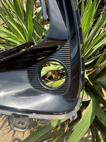 Viền ốp bên trái Toyota Yaris 52113K0150 MK4 XP210 2020-2024 Chính hãng