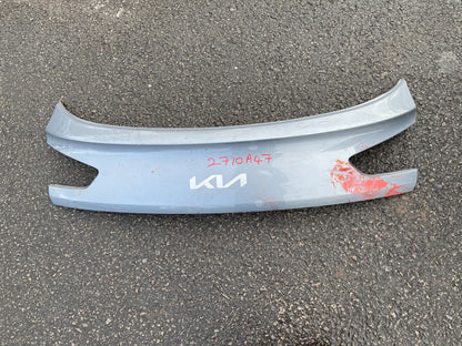 2022 Originale Kia Ceed Heckklappen-Zierleiste Verkleidung 87311J7PA0