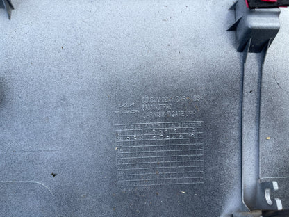 2022 Originale Kia Ceed Heckklappen-Zierleiste Verkleidung 87311J7PA0