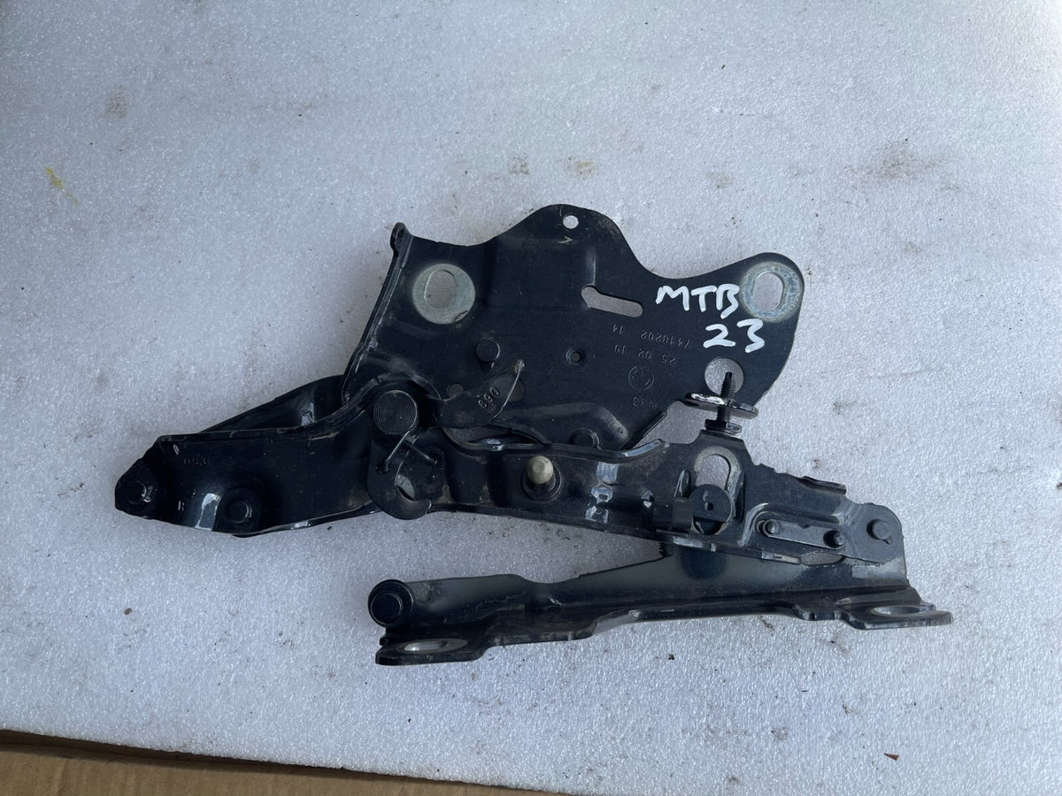 BMW X5 G05 RH Front Right Side Hood Hinge 7418202
