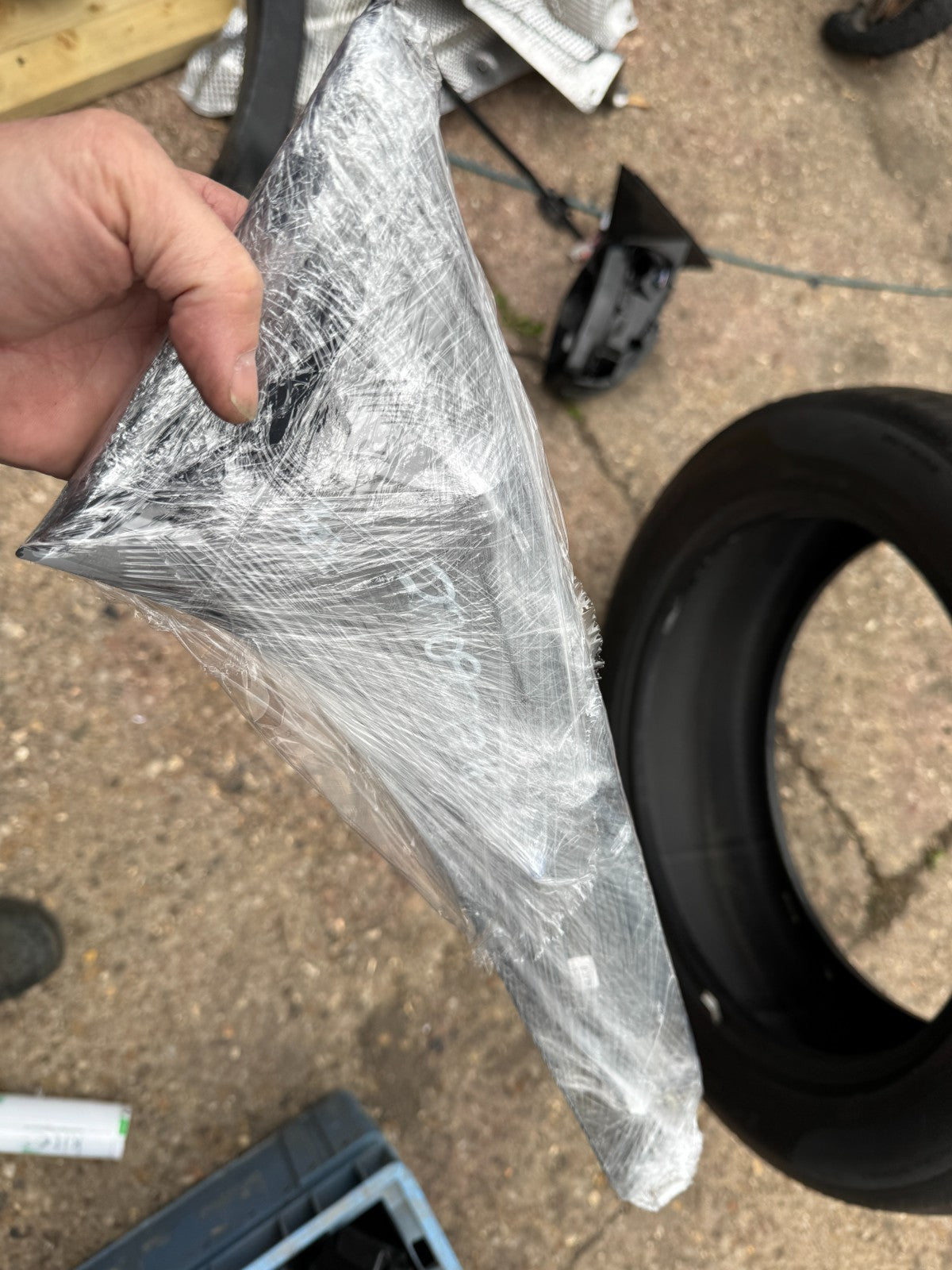AUDI A5 Avant Rear Left Door Vertical Trim 8B9854871 31879795