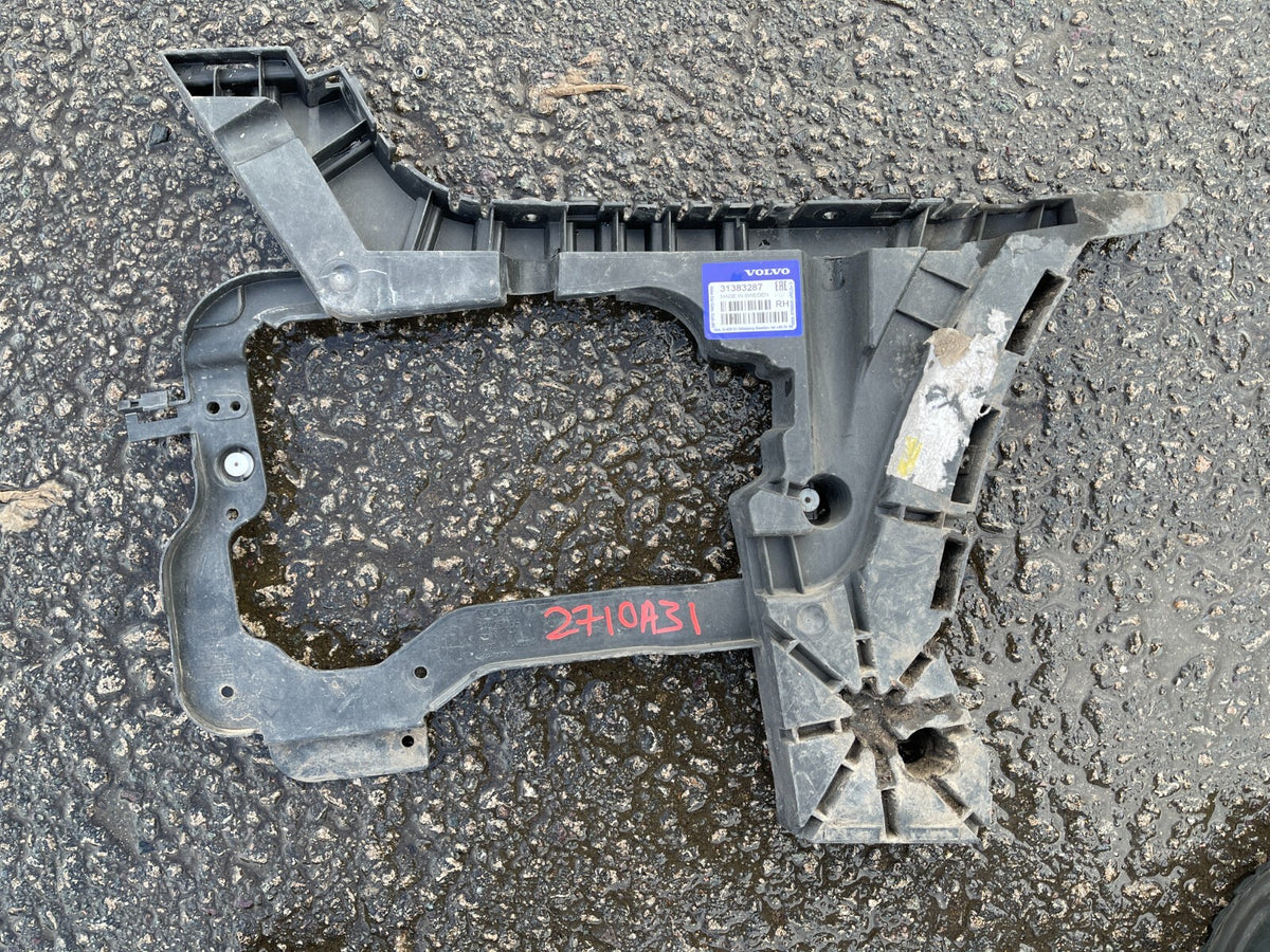 正廠 VOLVO V90 2016 起適用 後右側保桿支架 31425066 31383287