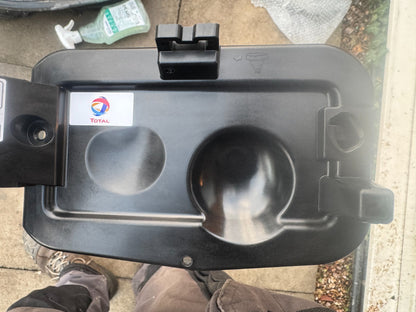 Genuine Peugeot 308 T9 2013-2021 Fuel Tank Flap Housing 98 182 290 80 NEW