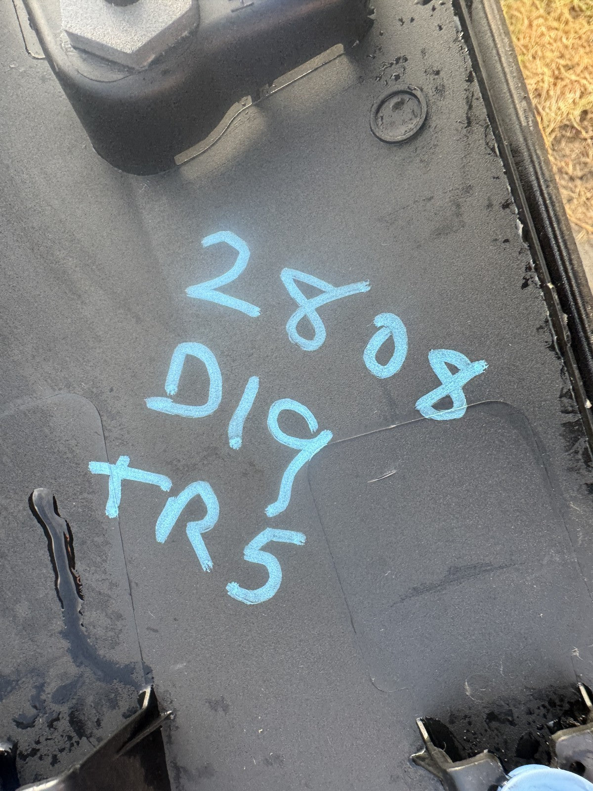 PEUGEOT 508 II 3008 III FRONT LEFT DOOR MOULDING TRIM 9839763580 SCRATCHED