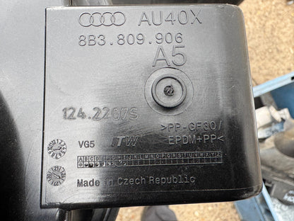 Audi A5 2025 Fuel tank door cap 8B3809906 Petrol