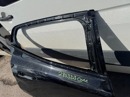 VOLVO EX30 2025 REAR DOOR RIGHT SMALL DENT BARE