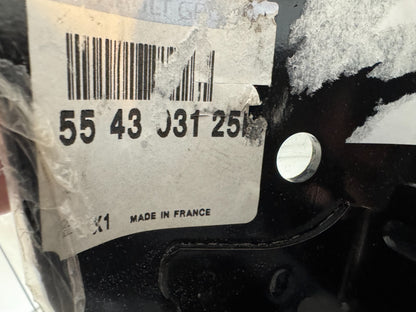 RENAULT CLIO IV 2020 起 左後軸支架總成 554303125R 正廠件