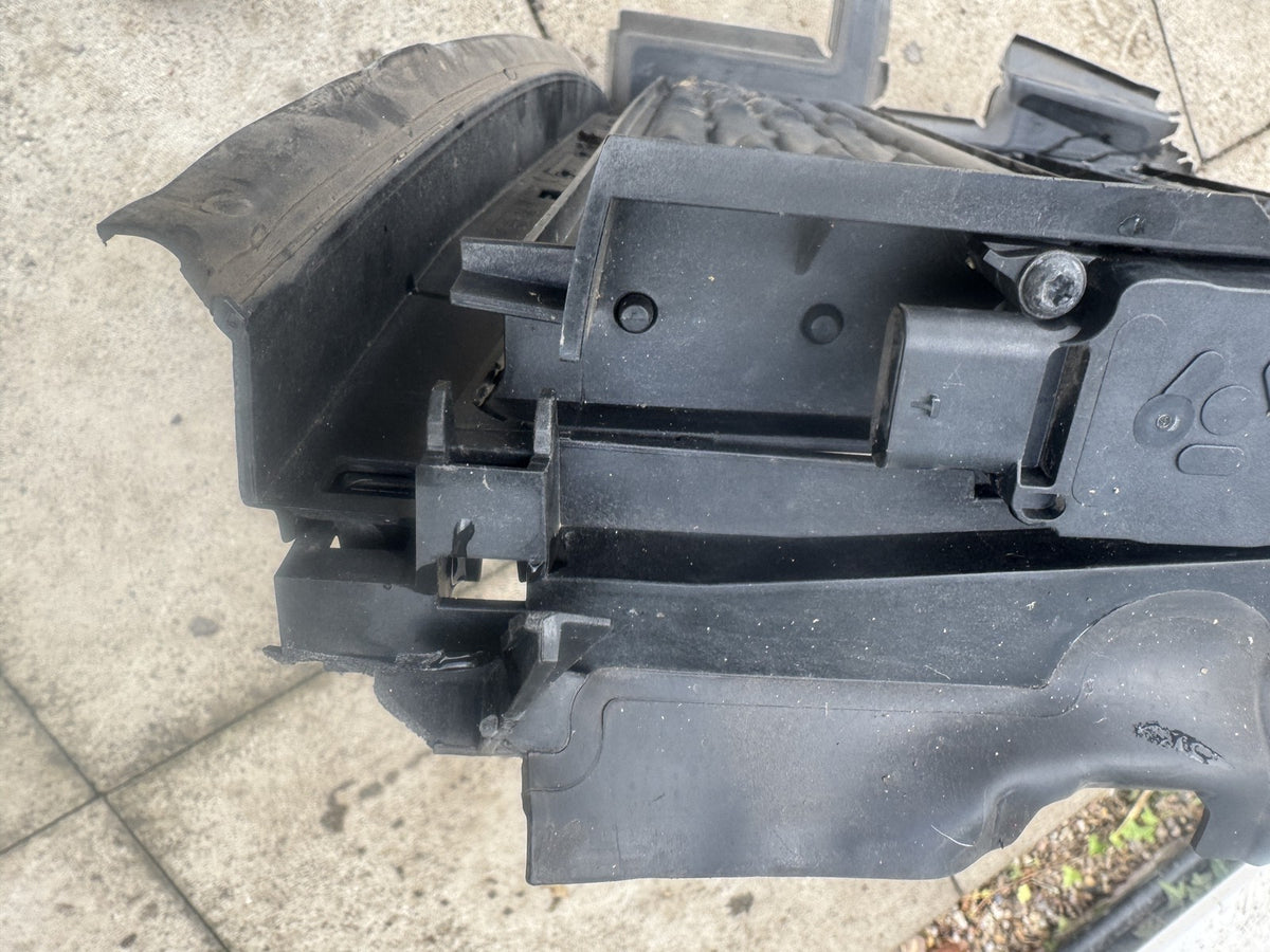 PEUGEOT 308 MK3 P51 2021-2026 ACTIVE GRILLE SHUTTER MOTOR 9836958180 SPARES