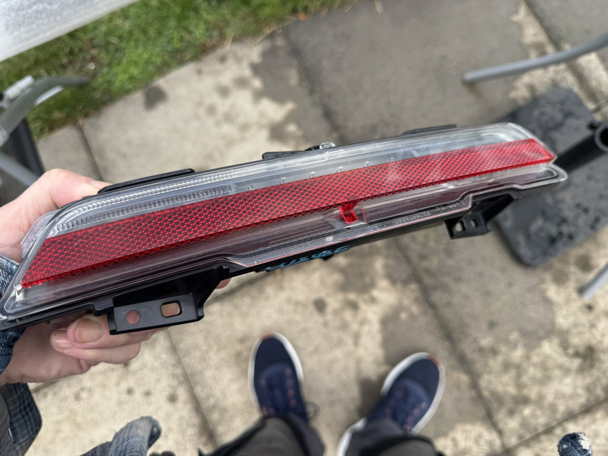 RANGE ROVER L460 2022-2026 RIGHT REAR BUMPER REVERSE LIGHT M8E2-15K278-AK