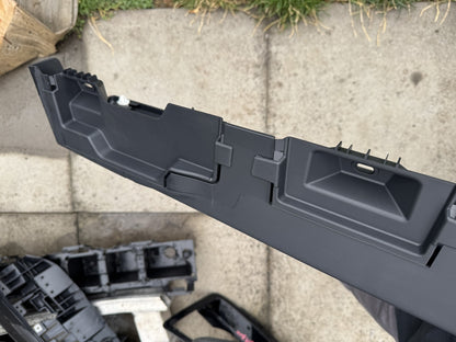 RANGE ROVER EVOQUE L538 2011-2019 LEFT SILL SKIRT NEW LR056511 BJ3M-10155-LH