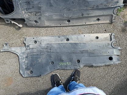 SKODA KAROQ Mk1 SEAT ATECA 2022 RIGHT underbody protection 5WA825202H