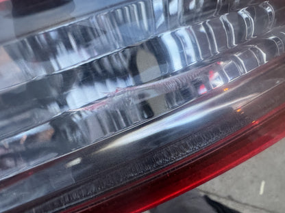 MITSUBISHI OUTLANDER MK3 2015-2021 RIGHT REAR OUTER TAIL LIGHT LED W2869