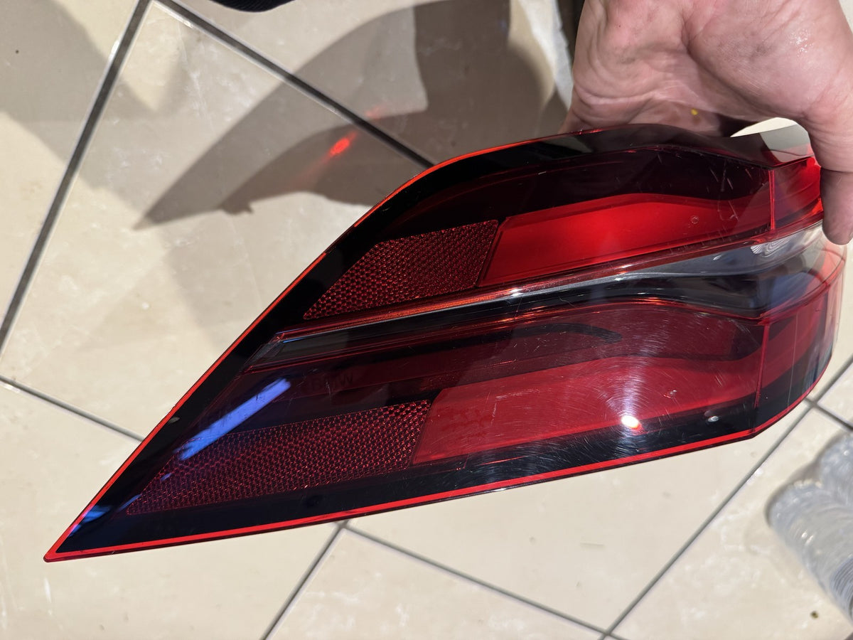 BMW 5 SERIES G60 G90 G68 2023-on LEFT OUTER REAR LIGHT SHADOW LINE 63218086051