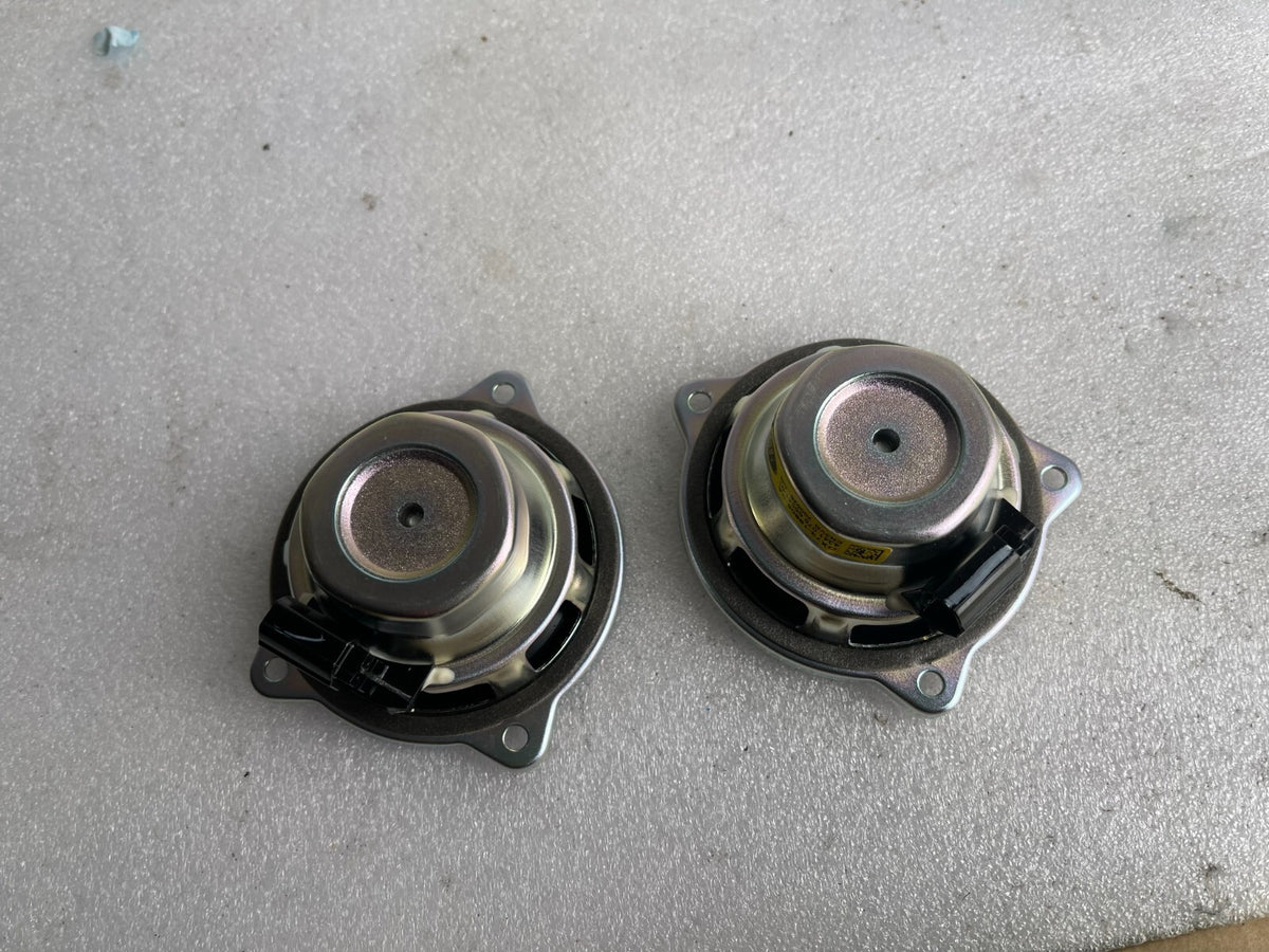 2020 JAGUAR F-PACE X761 Front Left or Right Door Loudspeaker GX7318808BA