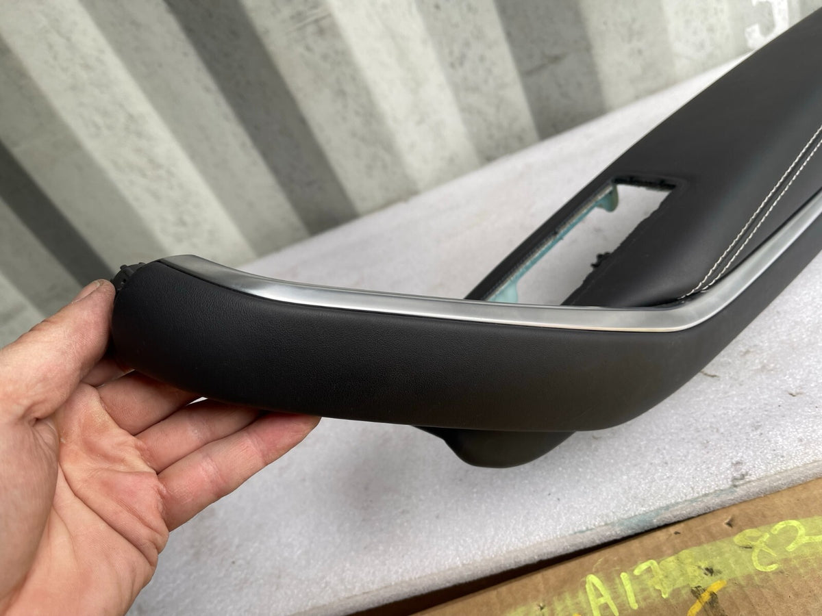 2020 JAGUAR F PACE X761 RIGHT HAND FRONT *UK RIGHT ARMREST MK83-24140