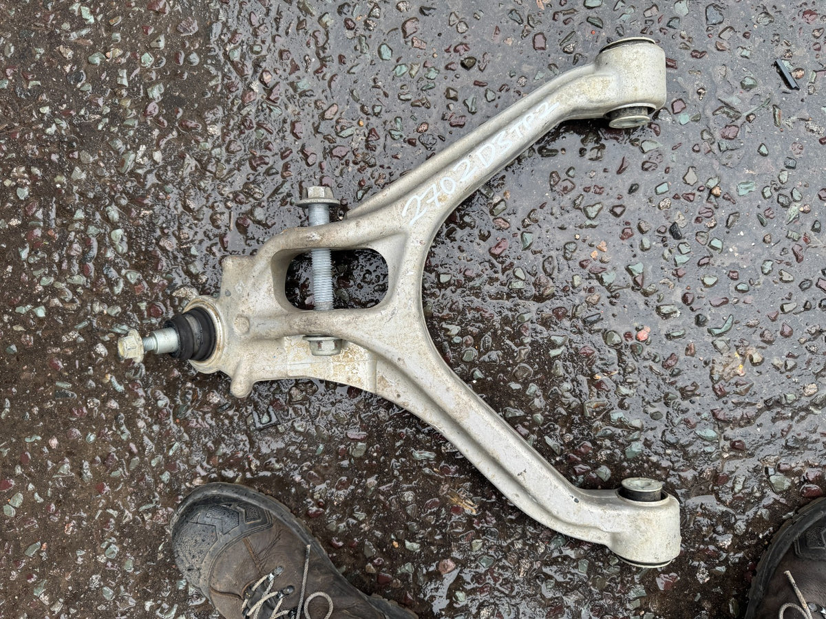 Ford Ranger Raptor Next-Gen 2022-25 LOWER CONTROL ARM RH (Kanan) MB3Z3078C