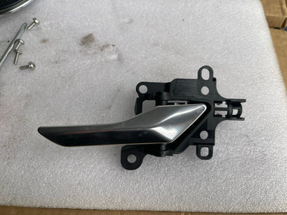 JAGUAR XE RANGE NEW XF F-PACE RIGHT HAND INNER DOOR HANDLE T4N25420 LX7322600AB