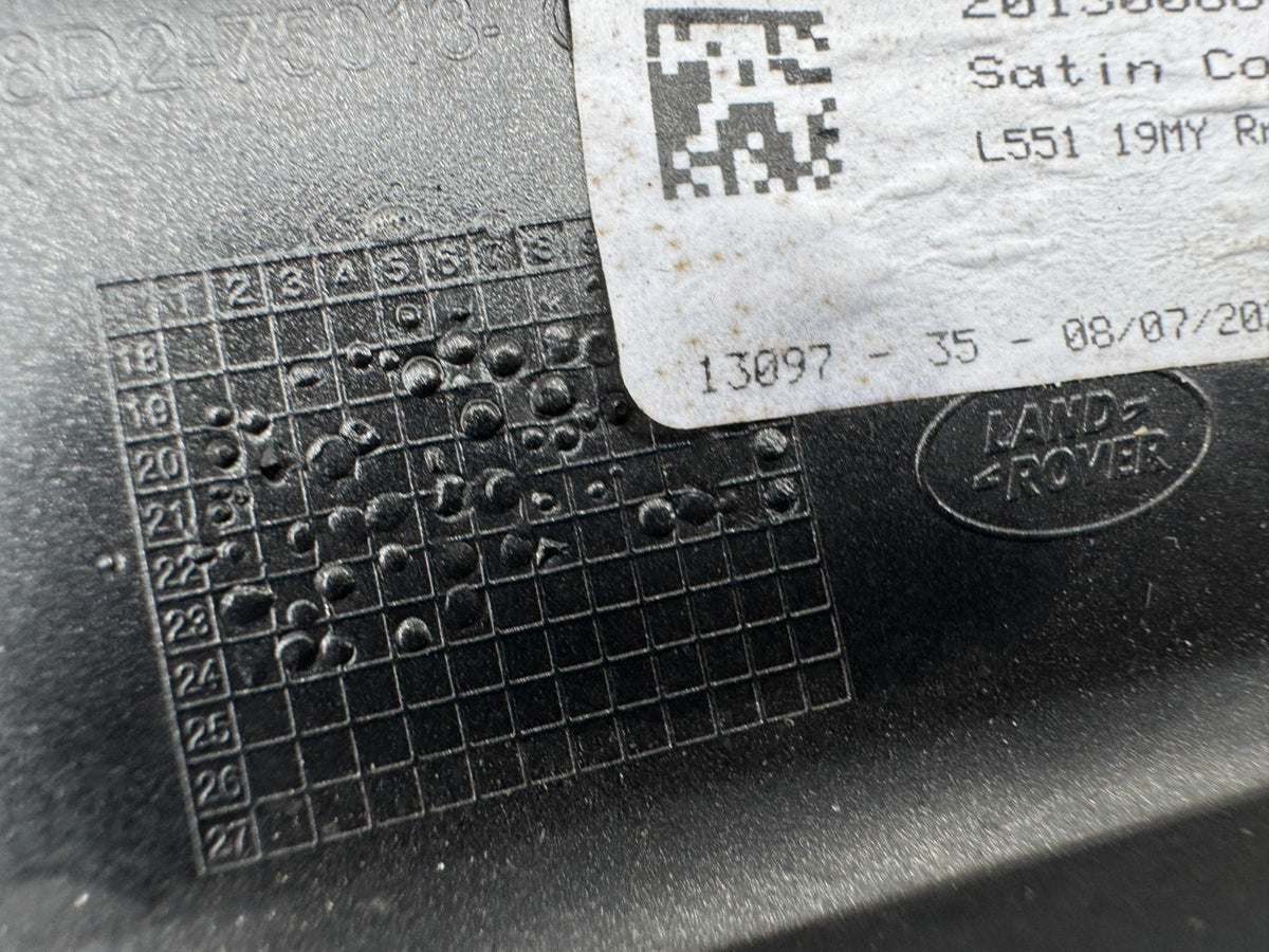 2024 L551 Range Rover Evoque Right Exh Fin Bezel R8D2-75018