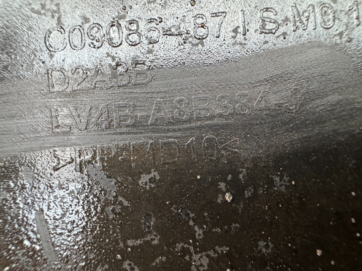 Ford kuga mk3 cover under bumper lv4b-a8b384-j genuine lv4ba8b384j damaged
