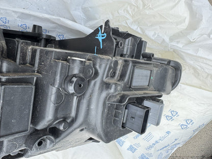 PEUGEOT 308 MK3 P51 2021-ON RIGHT LED HEADLIGHT 9851673480 SPARES
