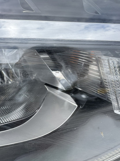 FORD TRANSIT CUSTOM MK3 V710 2023-2025 RIGHT LED HEADLIGHT PZ31-13E014-BD