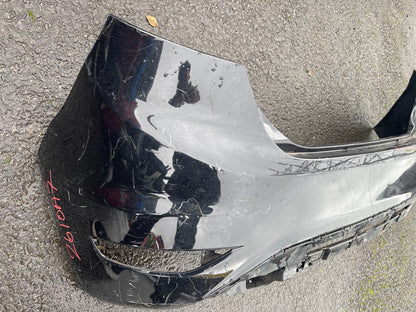 กันชนหลัง FORD FIESTA 2009 - 2017 แท้ PN:8A6117906, 8A6117K823 มีรอยฉีกขาด