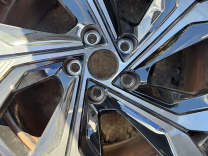 ล้อแม็ก RENAULT ARKANA 18'' นิ้ว 7J ET35 403001407R MK1 2020 - 2025 8MM 2025