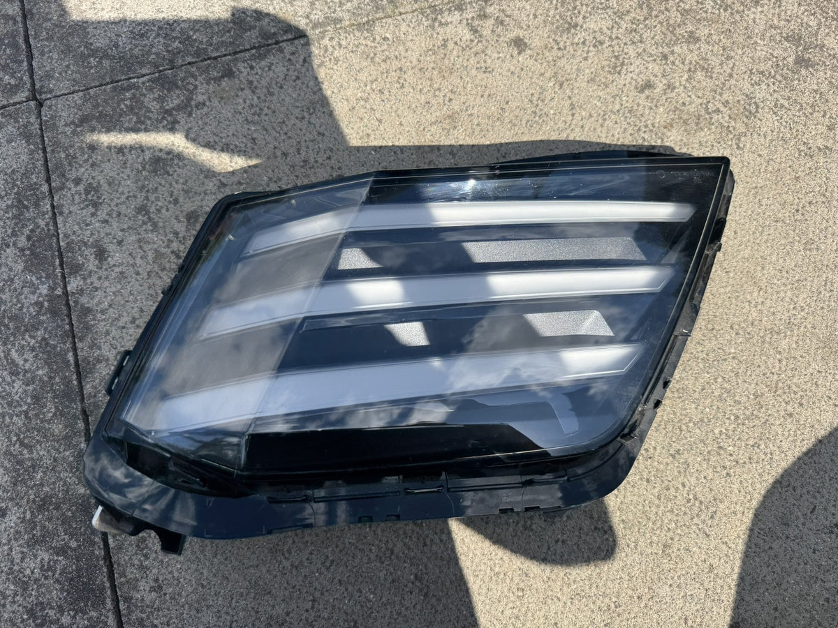 PEUGEOT 208 MK2 FACELIFT 2023-ON RIGHT DRL LED LIGHT 9851053980 SPARES