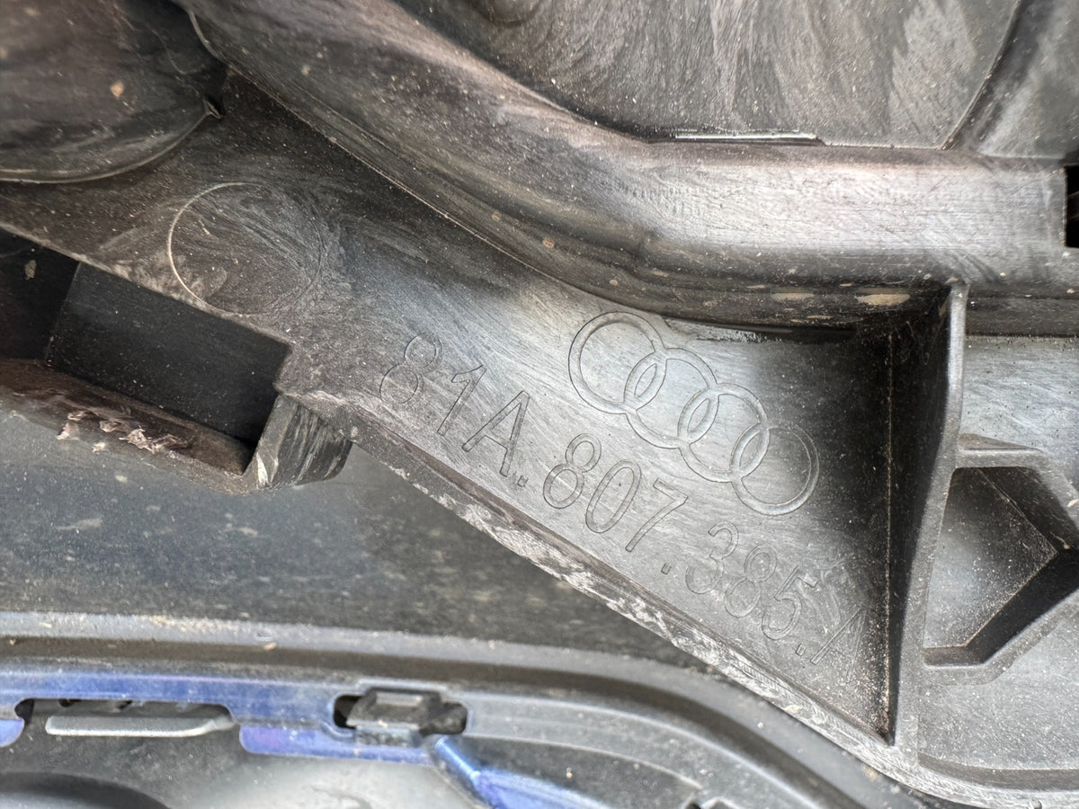 AUDI Q2 2021 ONWARDS S LINE GENUINE REAR BUMPER 81A807511C damaged diffuser