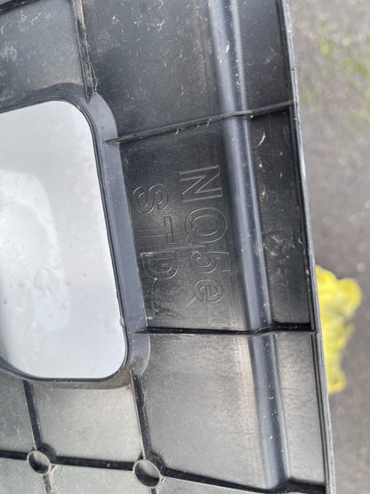 86390R2000 Hyundai / KIA NQ5e ABDECKUNG KÜHLERGRILL OBEN UND UNTEN