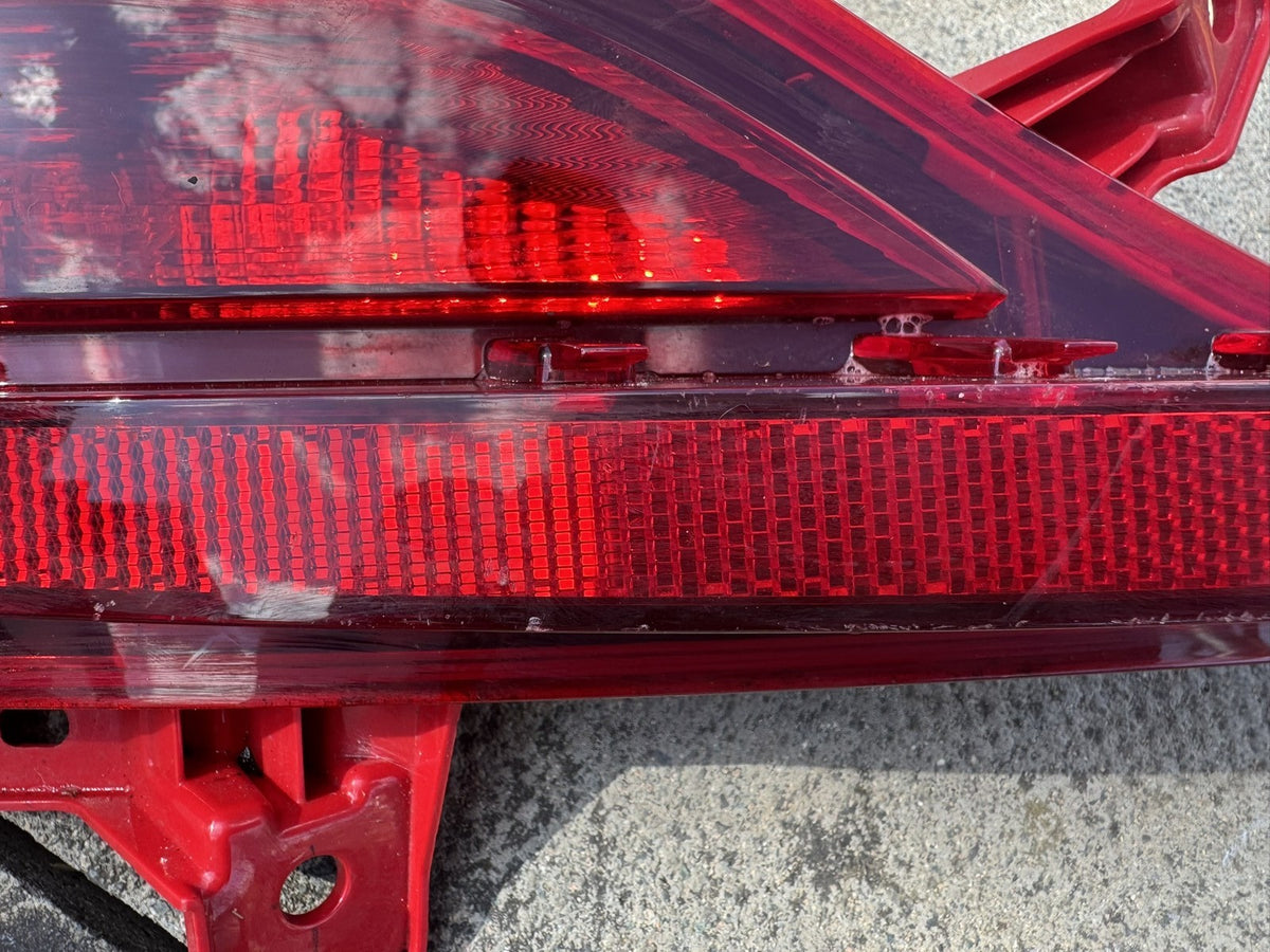 KIA SPORTAGE MK5 NQ5 2021-ON RIGHT REAR FOG LIGHT 92406-R2100 GENUINE